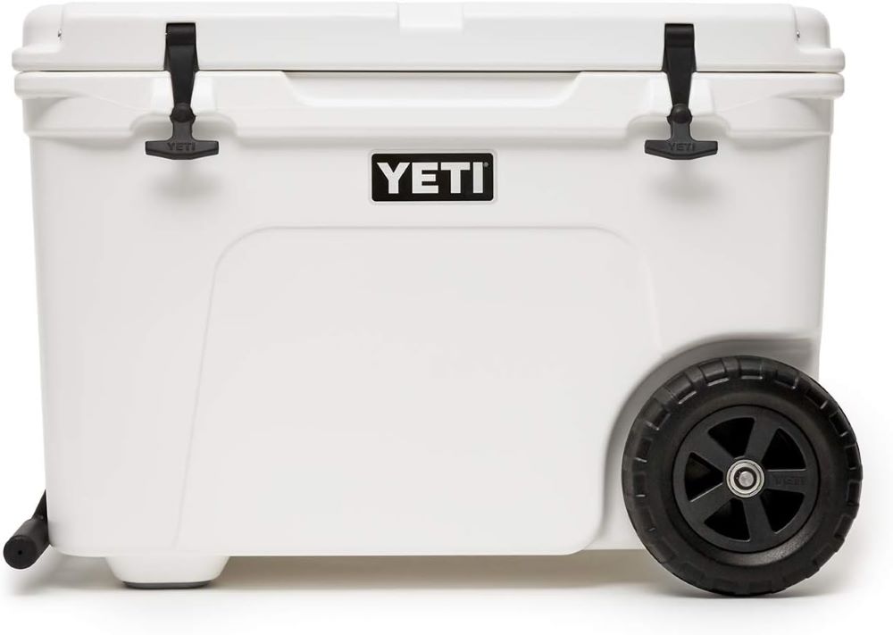 8 Of The Best Beach Cooler With Wheels For Sand Options In 2024